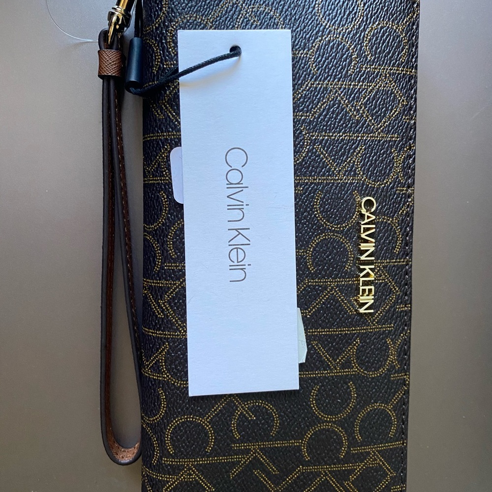 CALVIN KLEIN Monogram Logo Zip Continental…